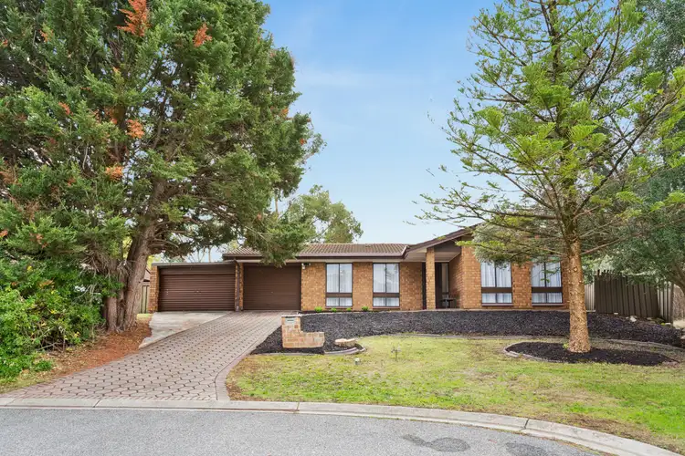 23 Longview Place