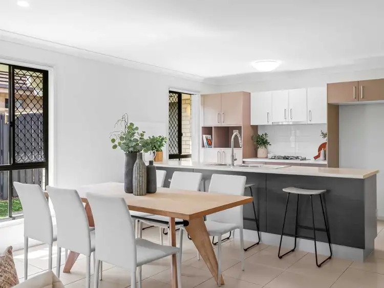 12 Collingrove Circuit
