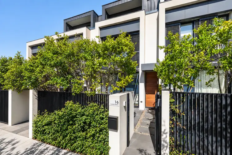 16 Eucalypt Avenue