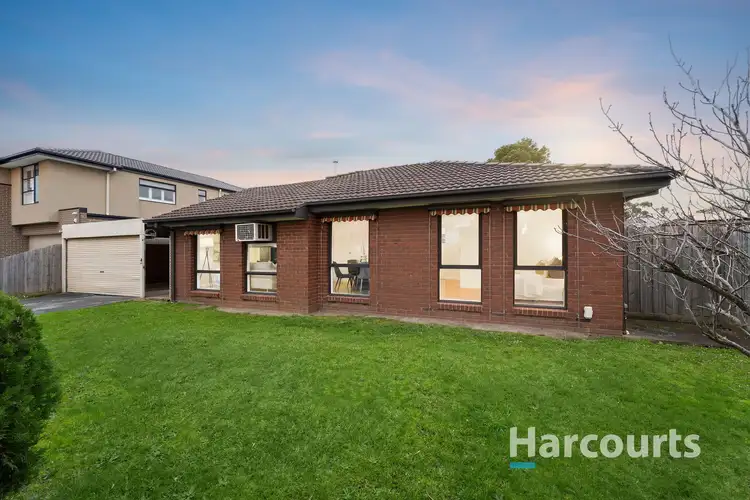 9 Blaxland Drive