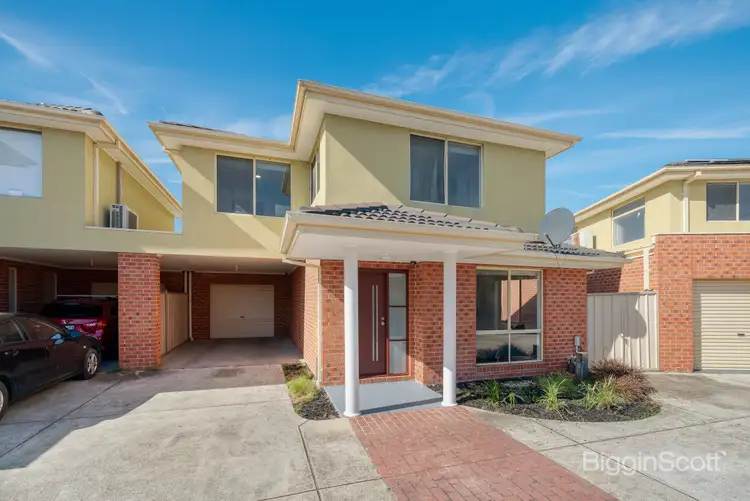 22 Scovell Crescent