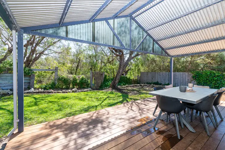 6 Campbell Road