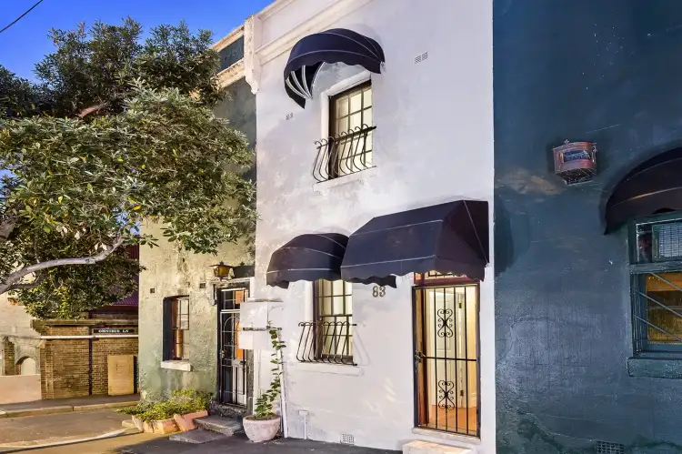 83 Macarthur Street