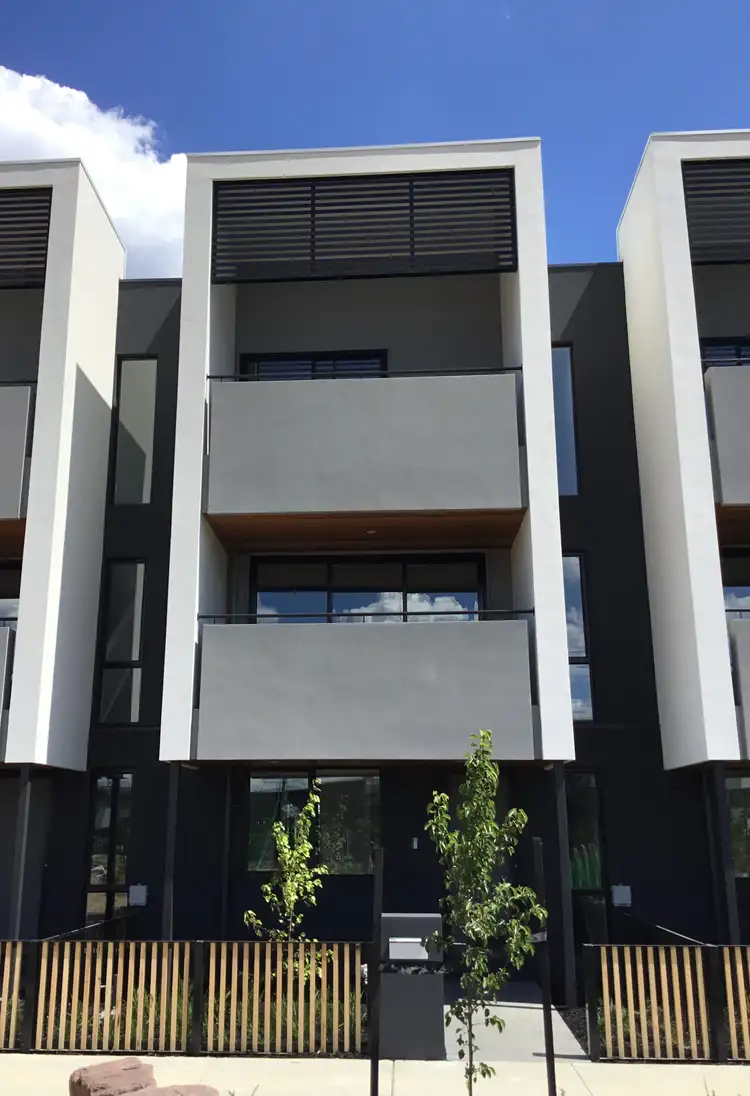 9 Celeste Walk
