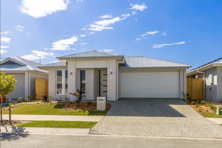 46 Coppice Crescent
