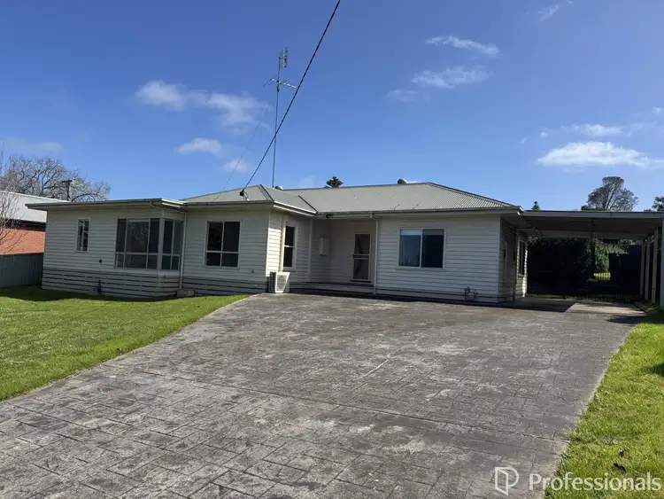 12 Westacott Street