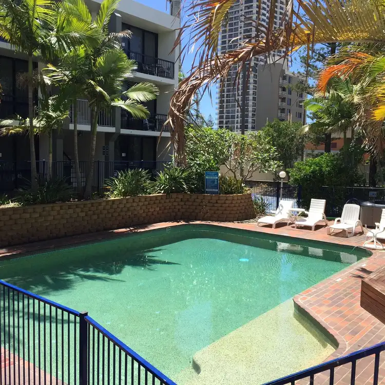 2877 Gold Coast Highway