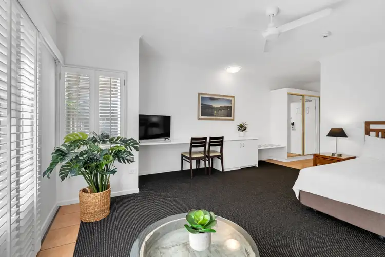 316 Port Douglas Road