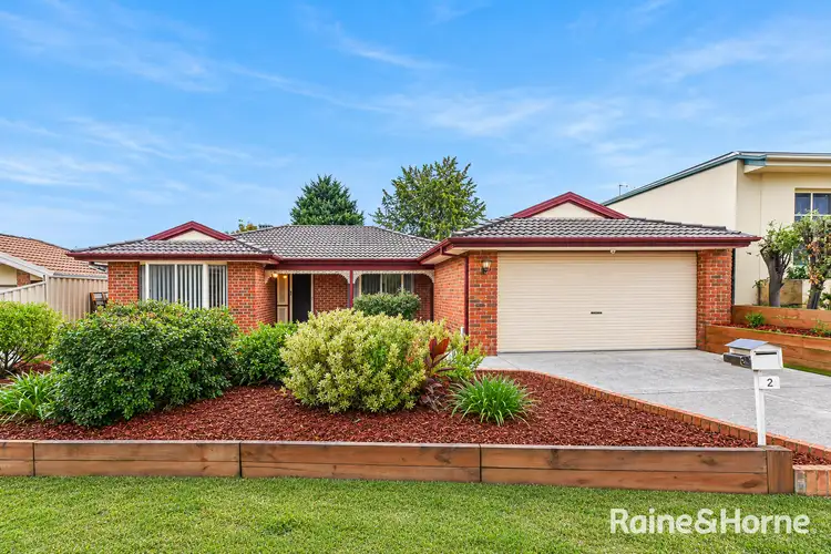 2 Glendale Crescent
