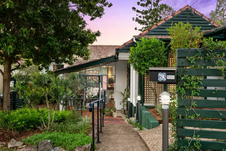63 Mccaul Street, Taringa QLD 4068