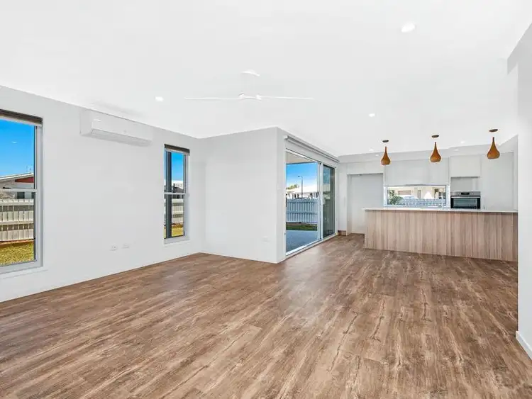 1/105 Bells Reach Drive, Caloundra West QLD 4551