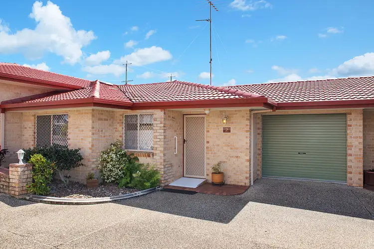 2/21 Minchinton Street, Caloundra QLD 4551