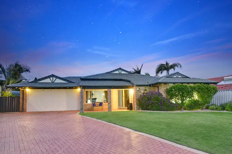22 The Broadwater, Ballajura WA 6066