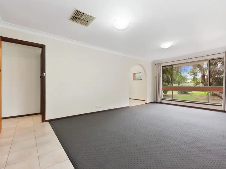 Second view of Homely house listing, 10 Celosia Way, Riverton WA 6148