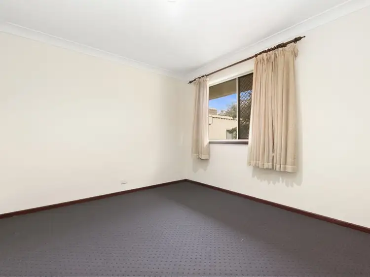 Fourth view of Homely house listing, 10 Celosia Way, Riverton WA 6148