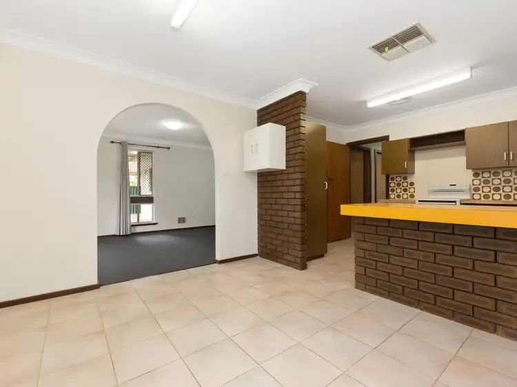 Seventh view of Homely house listing, 10 Celosia Way, Riverton WA 6148