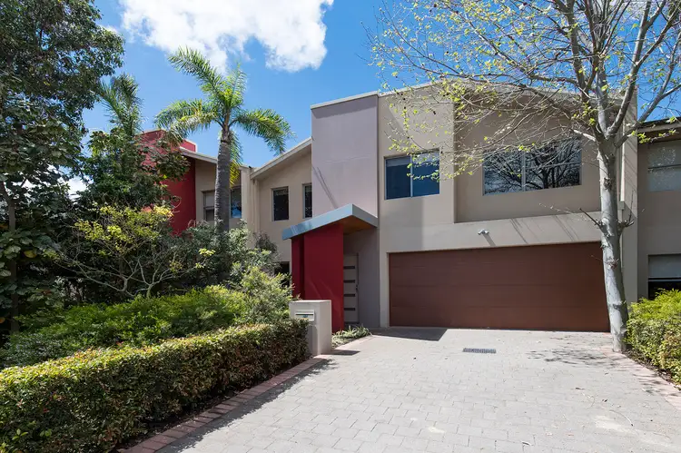 B/2 May Court, Nollamara WA 6061