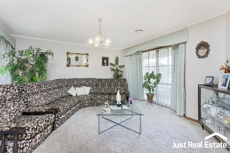 Second view of Homely house listing, 6 Kylie Court, Hallam VIC 3803