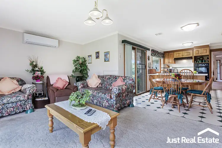 Fifth view of Homely house listing, 6 Kylie Court, Hallam VIC 3803