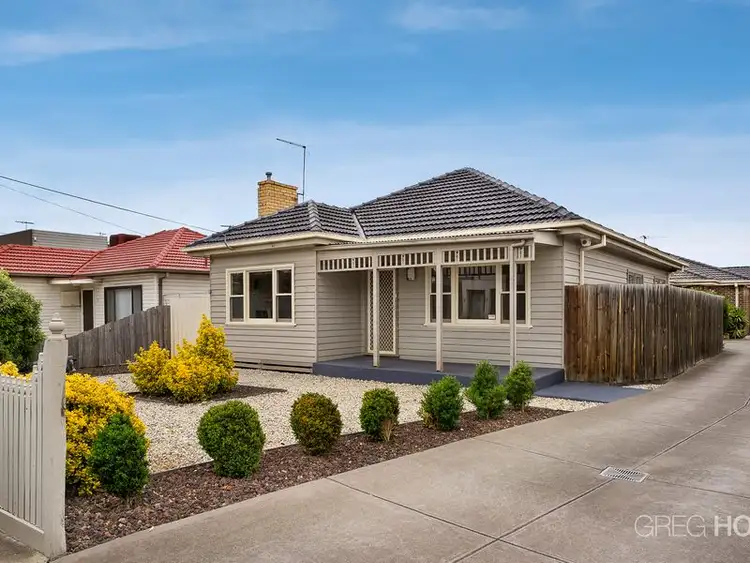 1/3 Begonia Avenue, Altona North VIC 3025