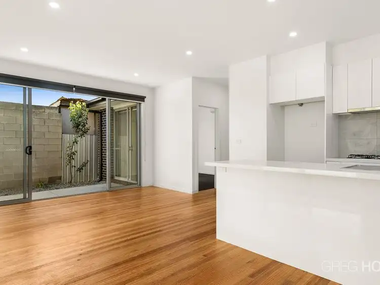 3/178 Blackshaws Road, South Kingsville VIC 3015