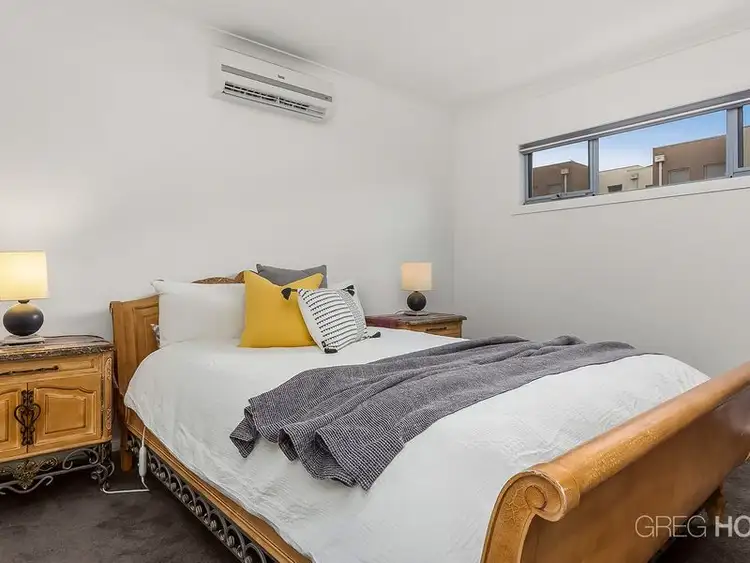 Fifth view of Homely house listing, 22 Duranta Drive, Gowanbrae VIC 3043