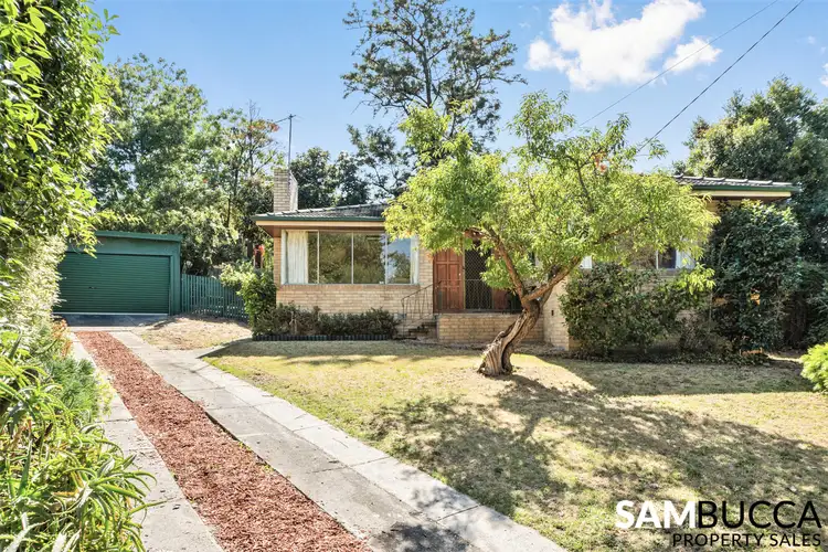 4 Devon Court, Frankston VIC 3199