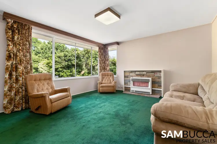 Second view of Homely house listing, 4 Devon Court, Frankston VIC 3199