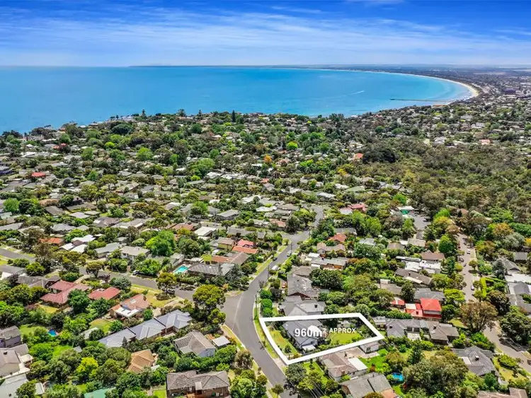 93 McComb Boulevard, Frankston South VIC 3199