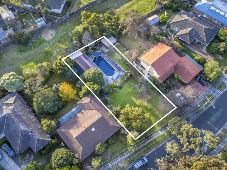 14 Gregory Avenue, Frankston South VIC 3199