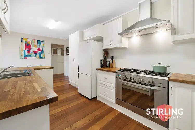 Second view of Homely house listing, 6 Bogong Court, Frankston VIC 3199