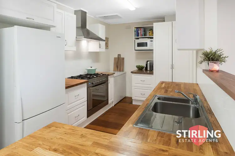 Third view of Homely house listing, 6 Bogong Court, Frankston VIC 3199