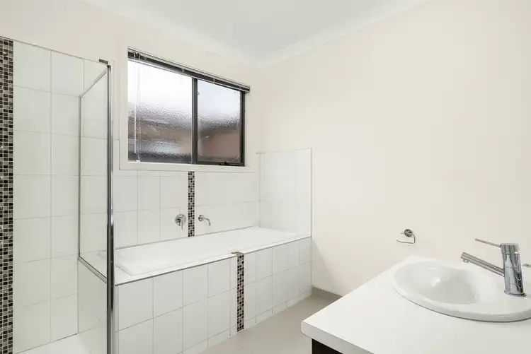 Sixth view of Homely unit listing, 3/10 Bonita Avenue, Tarneit VIC 3029