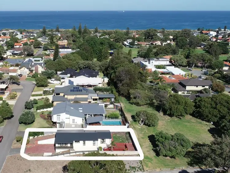 29 Weldon Way, City Beach WA 6015