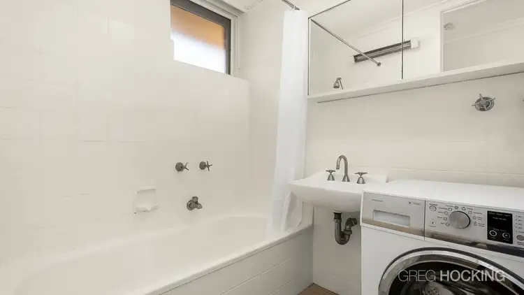 Sixth view of Homely apartment listing, 11/140 Kerferd Road, Albert Park VIC 3206
