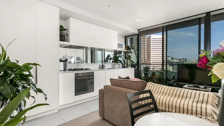 1013/52 Park Street, South Melbourne VIC 3205