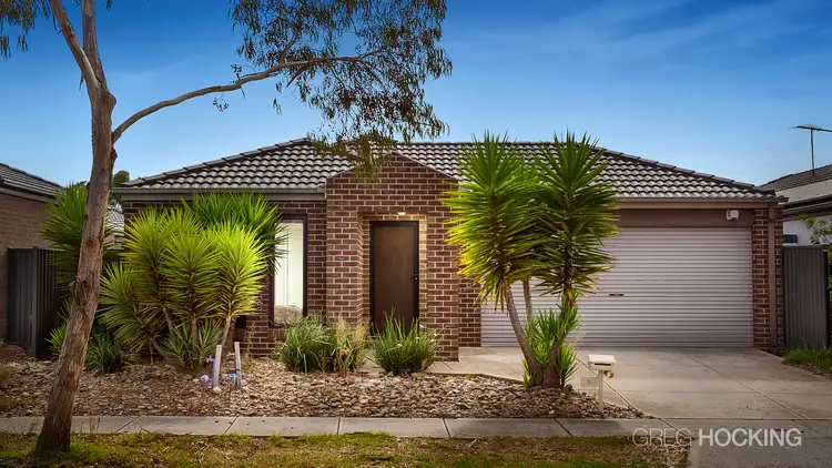 5 Woburn Crescent, Manor Lakes VIC 3024