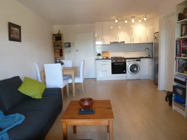 630 Stirling Highway