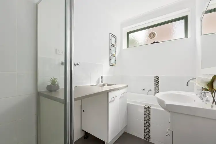 Sixth view of Homely apartment listing, 5/297 Orrong Road, St Kilda East VIC 3183