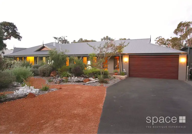 4 Honeytree Grove, Cowaramup WA 6284