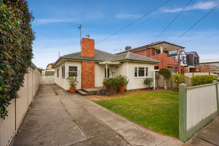 5 Angliss Street, Yarraville VIC 3013