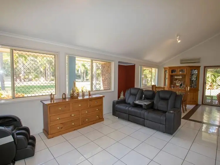 Sixth view of Homely house listing, 4 Echidna Court, Gooburrum QLD 4670