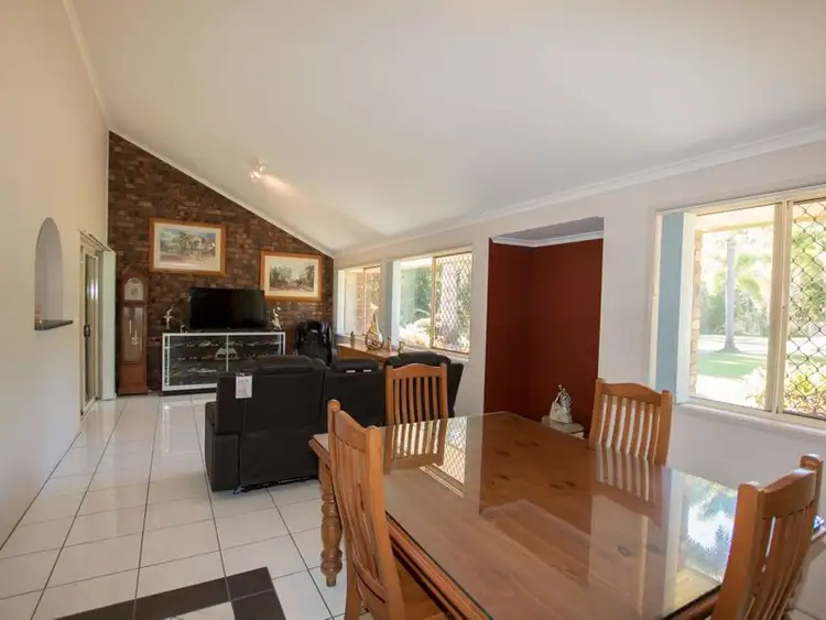 Seventh view of Homely house listing, 4 Echidna Court, Gooburrum QLD 4670