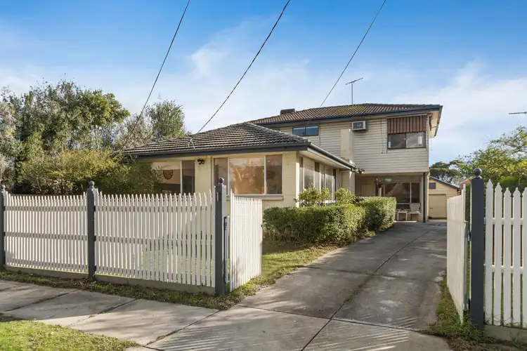 1 Kerry Street, Seaford VIC 3198