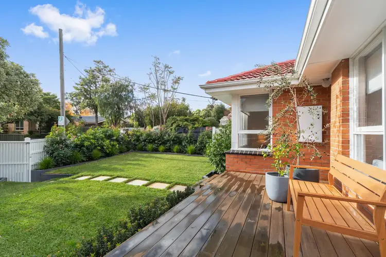 1/4 Poinciana Street, Frankston South VIC 3199