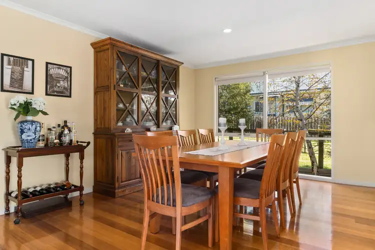 Fifth view of Homely house listing, 10 Bartlett Street, Frankston South VIC 3199
