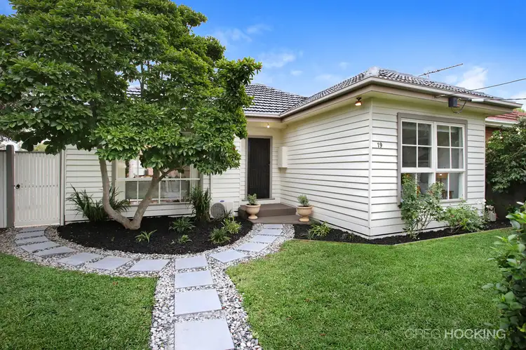 19 Graham Street, Newport VIC 3015