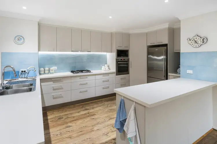 Sixth view of Homely house listing, 22 Creighton Way, Mornington VIC 3931