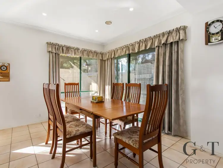 Fourth view of Homely house listing, 10 Kingston Heights, Frankston VIC 3199