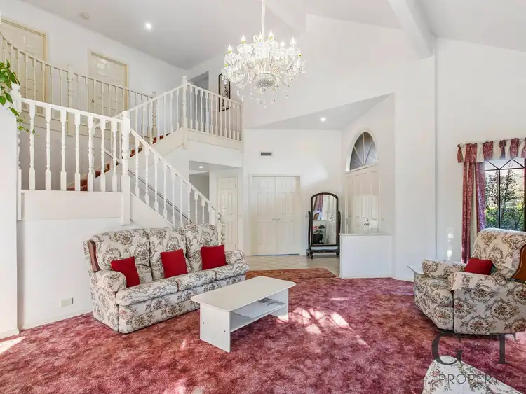 Seventh view of Homely house listing, 10 Kingston Heights, Frankston VIC 3199